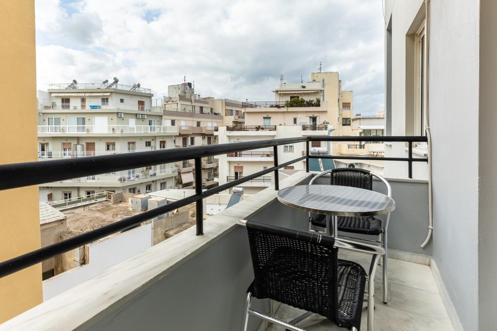 City Heart Apartments 伊拉克利翁 外观 照片